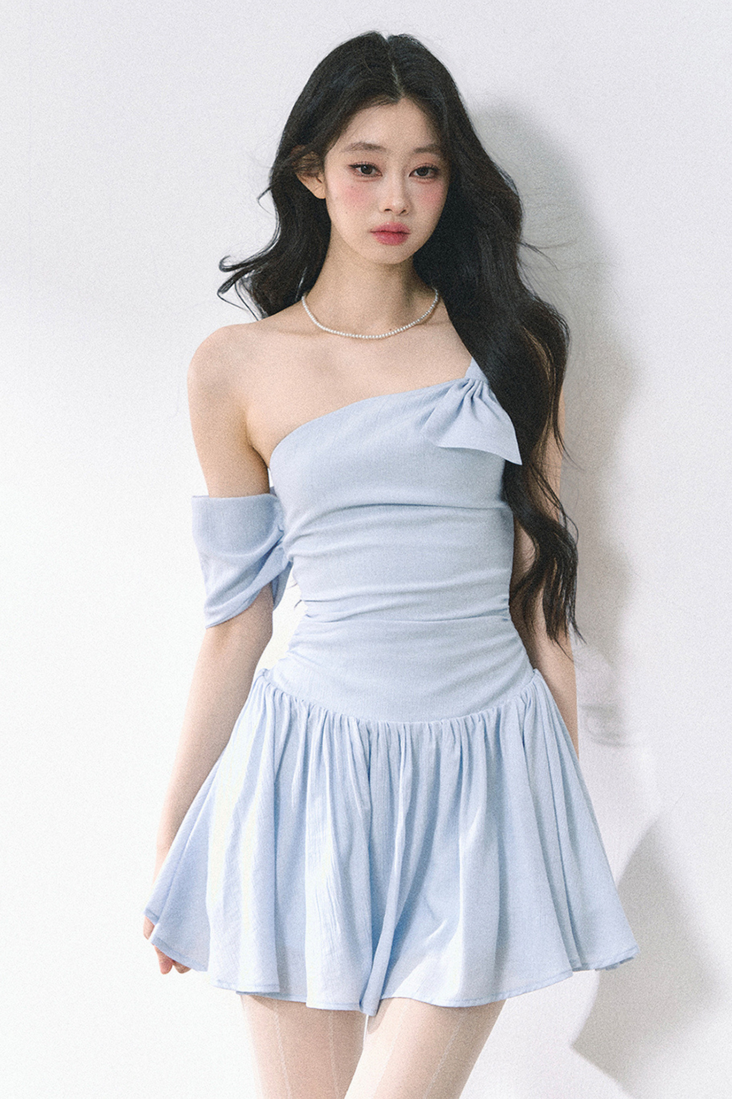 Sweet girly off-the-shoulder dress