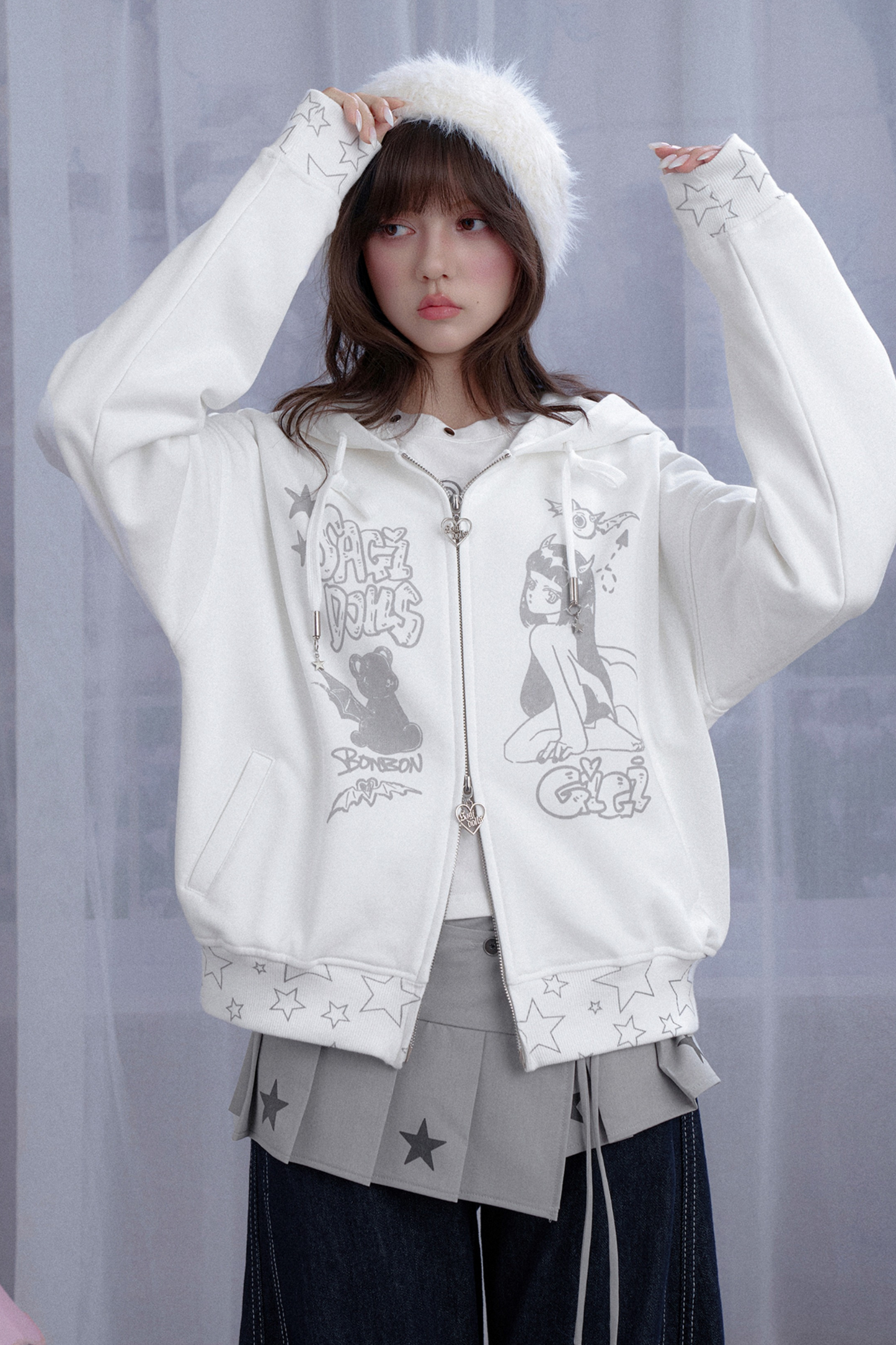 スターエンジェルウィンググラフィティプリントフードパーカー