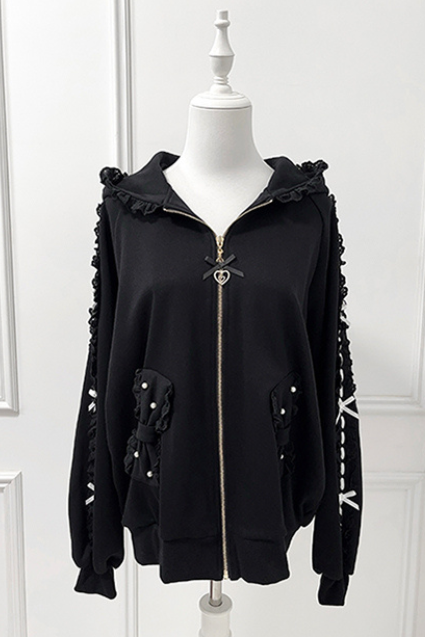 ネクラリボンフリルフードパーカー