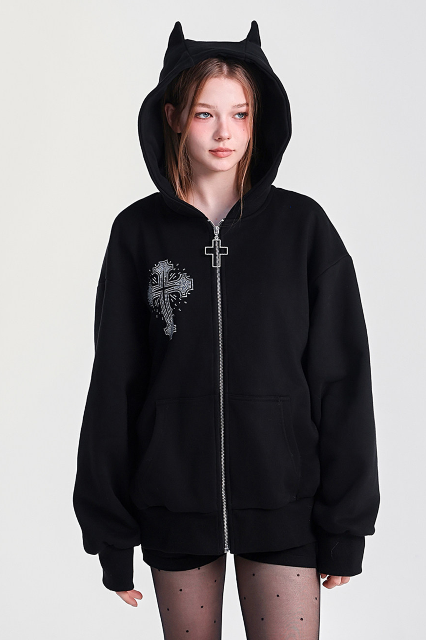 クロスルーズデビルフードジップパーカー