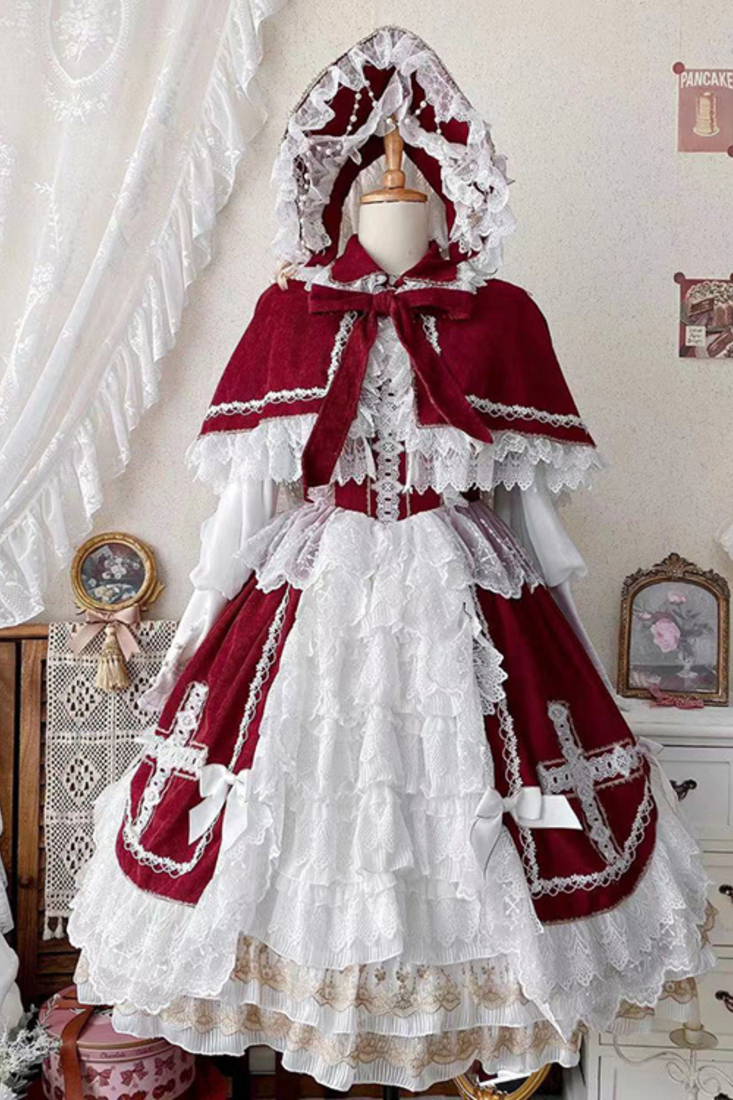 ゴシックドールレースジャンパースカート+ボンネット+ショール