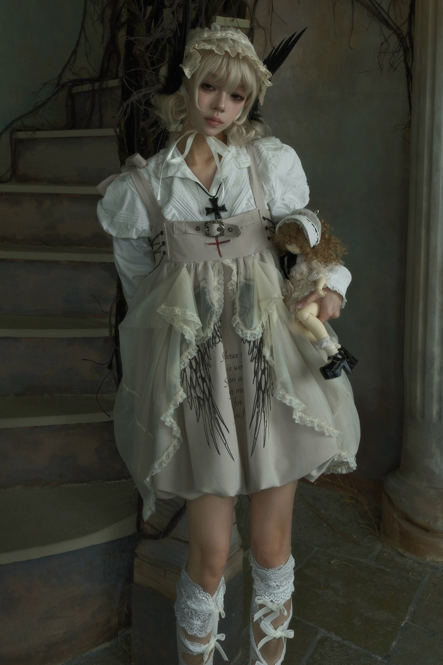 ゴシックバルーンサスペンダードレス