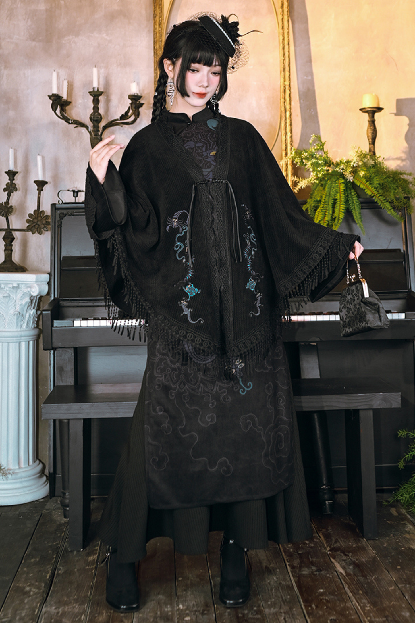 Weird House "Five Poisons" dark print cheongsam long skirt female design sense tassel shawl cloak new Chinese suit