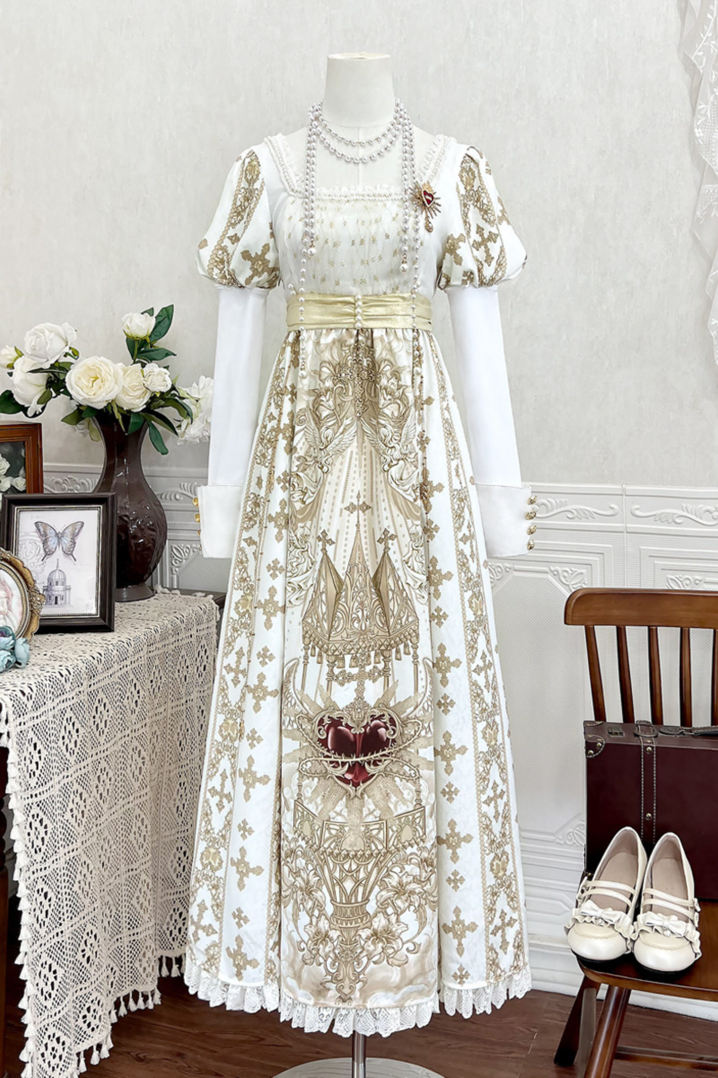 Elegantes Lolita-Kleid + Schal + Halskette