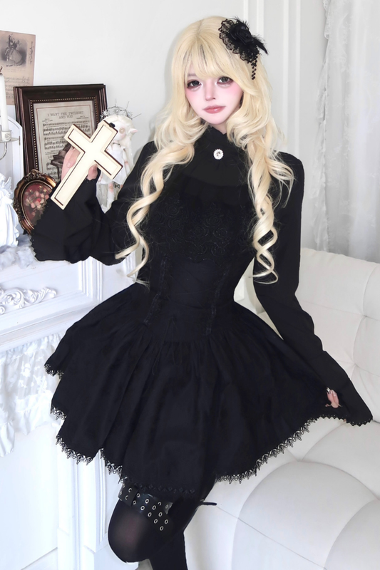 ゴシックトップス+レーススカート