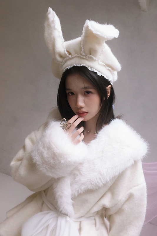 レースラビットイヤーベレー帽