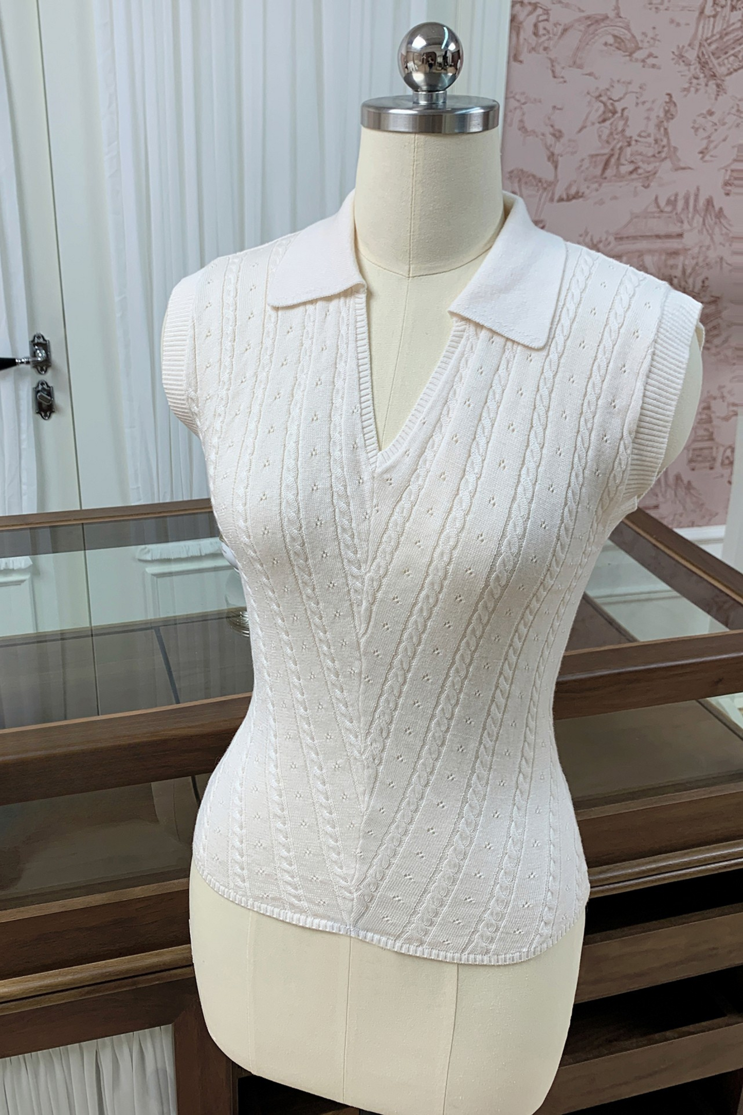 Polo Neck Sleeveless Top