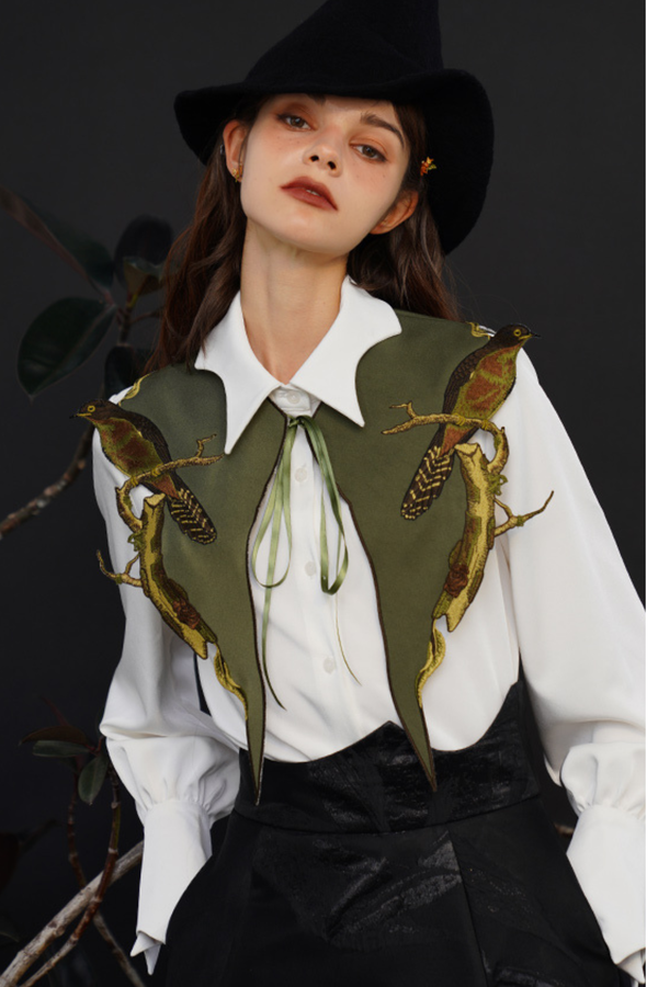 French Neckline Faux Collar