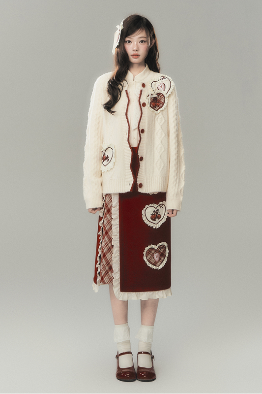 ストロベリークリームカーディガン+スカート+ハイネックトップス+ヘアピン