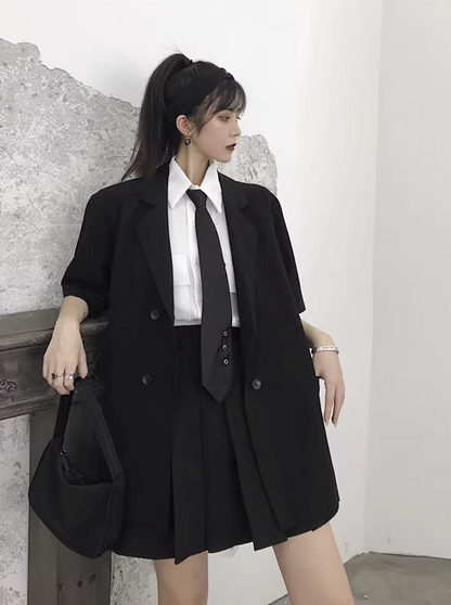 Shirt with tie + pleated skirt + loose jacket