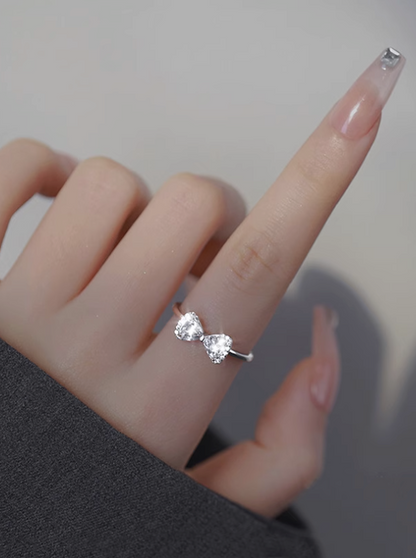 宝石丝带甜美戒指
