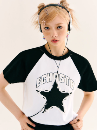 Short star T -shirt