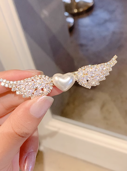 Pearl Angel Heart Hair Clip