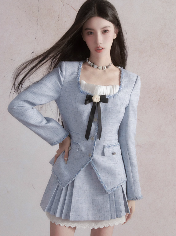 Blue Small Fragrance Jacket + Pleated Skirt