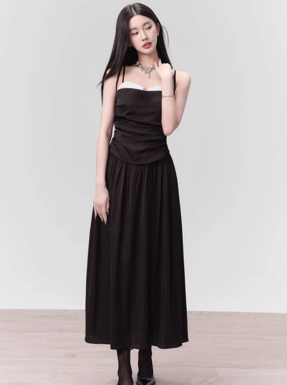 [Spot] Fragile Shop Poetry in the Lake French temperament black sundress beautiful pleated about long skirt