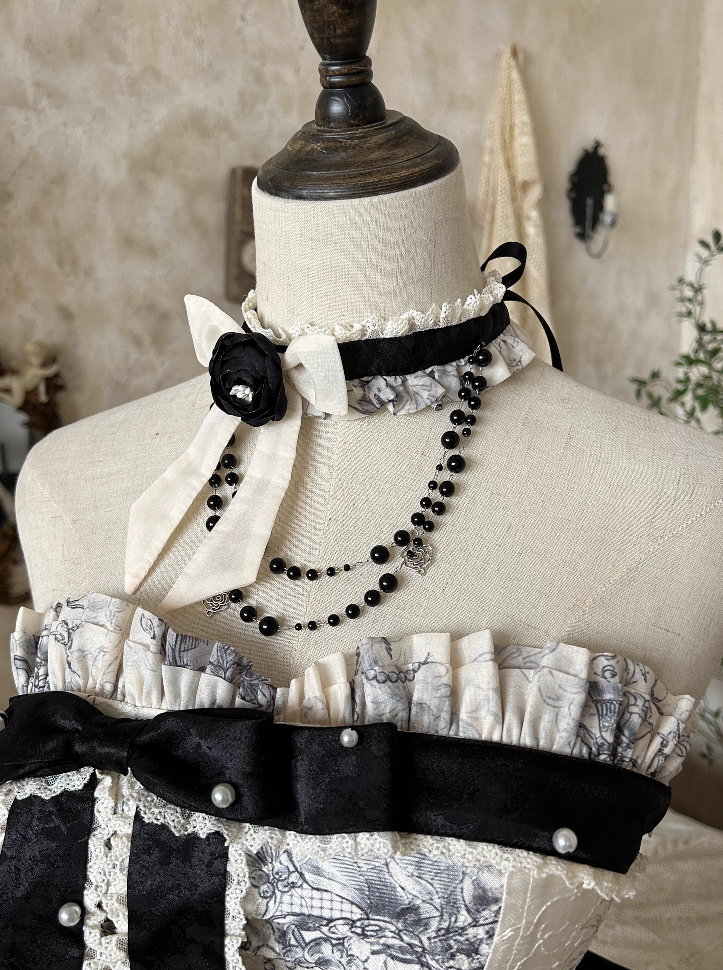 [Pre-order item] Brandy French Pearl Elegant Bustier Dress + Long Skirt + Black Jacquard Jacket + Complete Accessories