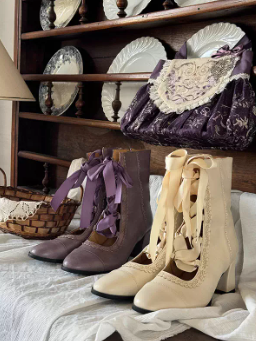 【12月26日予約締切】エレガントアンティークロリータレースアップブーツ