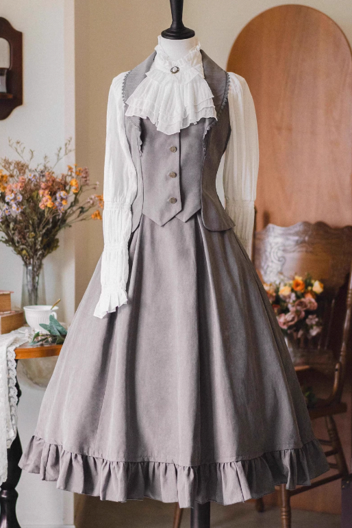 クラシカルレトロブラウス＋カラーベスト＋フレアロングスカート