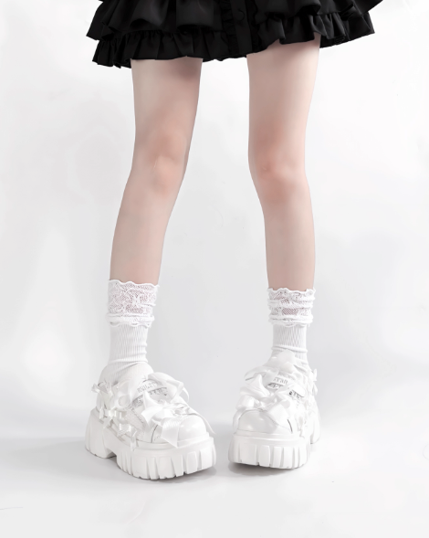 【12月8日予約締切】ブラックホワイトリボンエンジェルプラットフォームパンクサブカルスニーカー