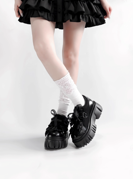 【12月8日予約締切】ブラックホワイトリボンエンジェルプラットフォームパンクサブカルスニーカー