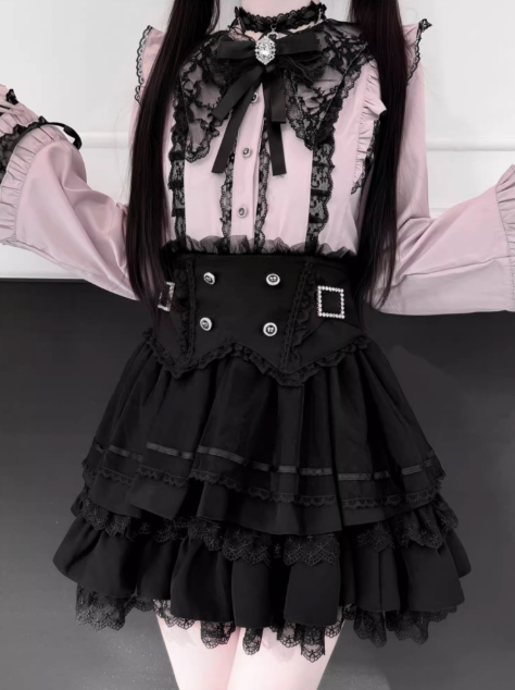 【1月7日予約締切】ジュエルリボンベルスリーブシャツ＋ブラックストライプティアードスカート＋セットアップ