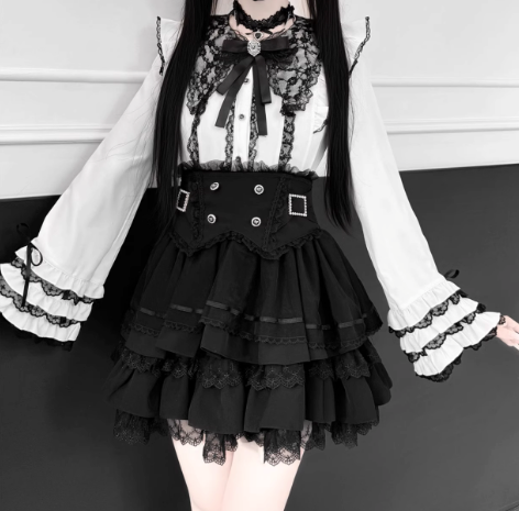 【1月7日予約締切】ジュエルリボンベルスリーブシャツ＋ブラックストライプティアードスカート＋セットアップ