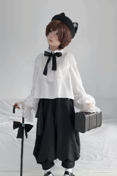 [Pre-order Deadline: September 28] Prince Lolita White Lace Ruffle Shirt + Long Balloon Pants (with Black Stripe Bow Tie + Waist Ribbon Accessory)