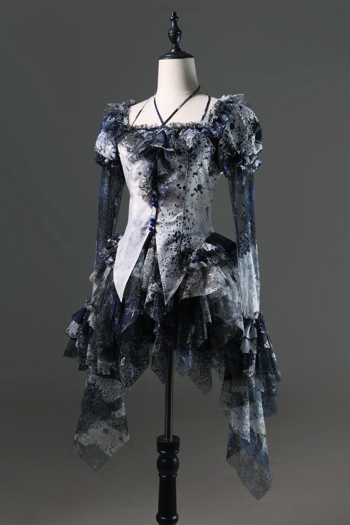 [Deadline for reservations: December 10] Bloodstained Asymmetrical Tulle Skirt Pants + Leg Rings