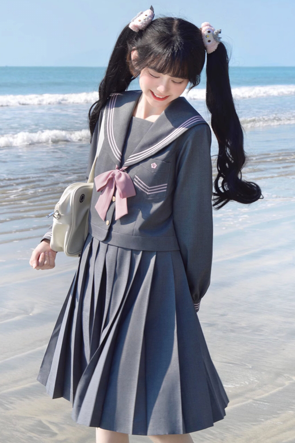 セーラートップス+プリーツスカート+ソックス+ベルト+リボン