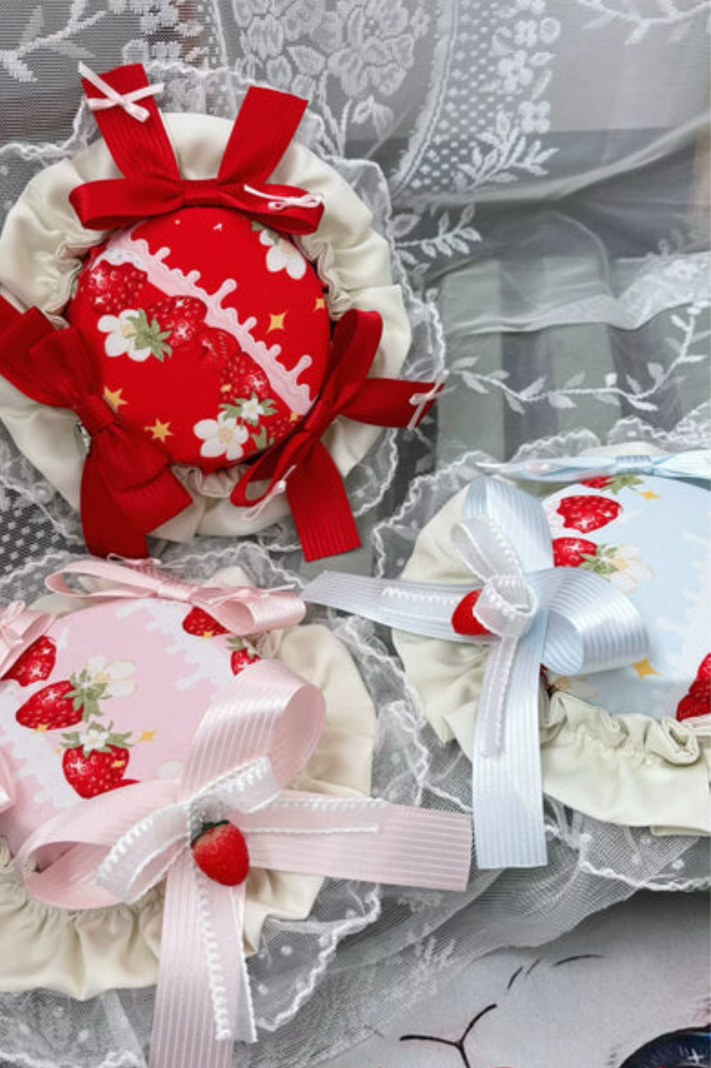 ストロベリーロリータジャンパースカート+ラビットヘアスカーフ+ビッグリボン+トップス+ハット+ボンネット