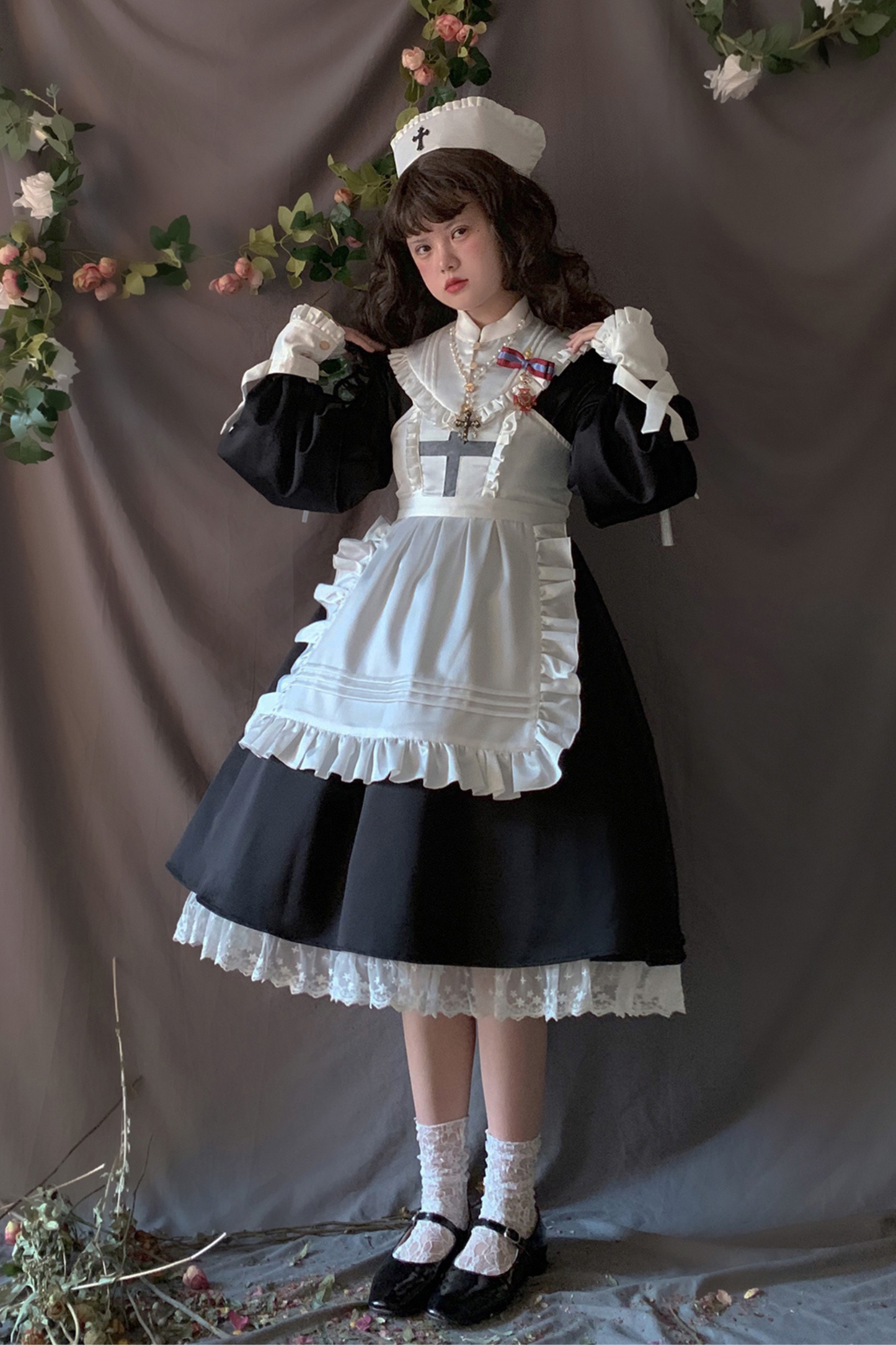 ランタンエンジェルメイドロリータドレス＋エプロン＋つけ襟