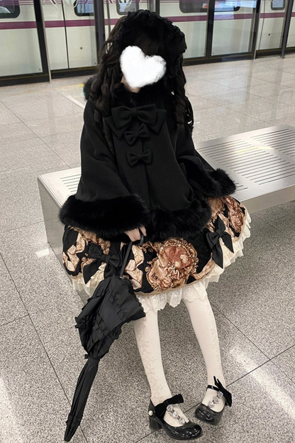 【12月18日予約締切】猫耳ファーフーディーケープコート