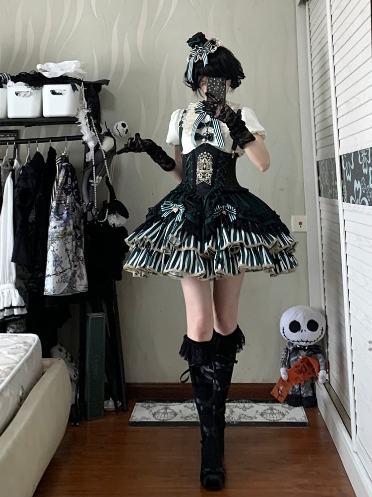 [Pre-order Deadline: May 20] Magical Girl Lolita Elegant Lace Puff Sleeve Shirt + Black x Green Ribbon Corset Tiered Dress + Mini Hat