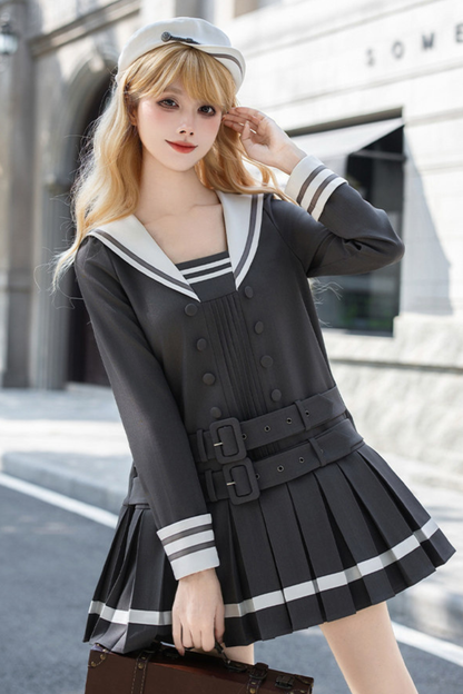Robe collège plissée à col marin + Ruban + Chapeau