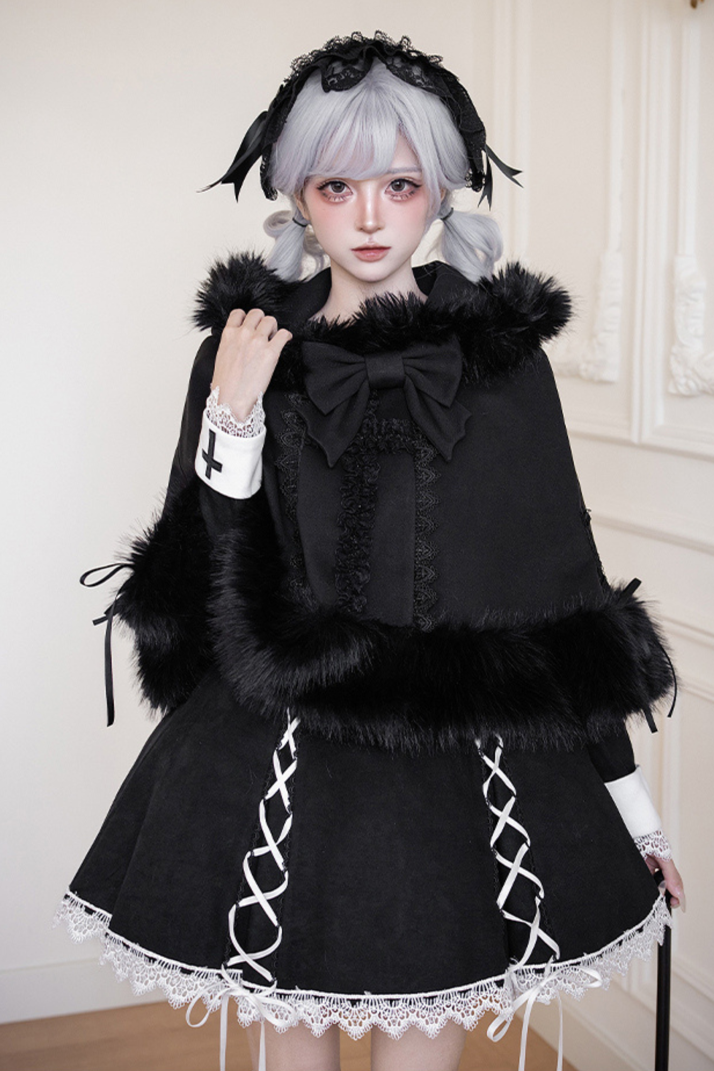 シックマーメイドドレス+レースアップショートドレス+マントコート+カラー+リボンブローチ