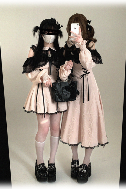 오프숄더 레이스업 레이스 원피스