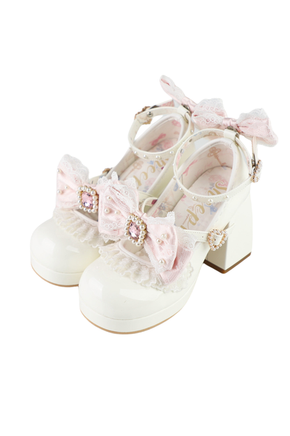 Lavilés Pearl Heals.