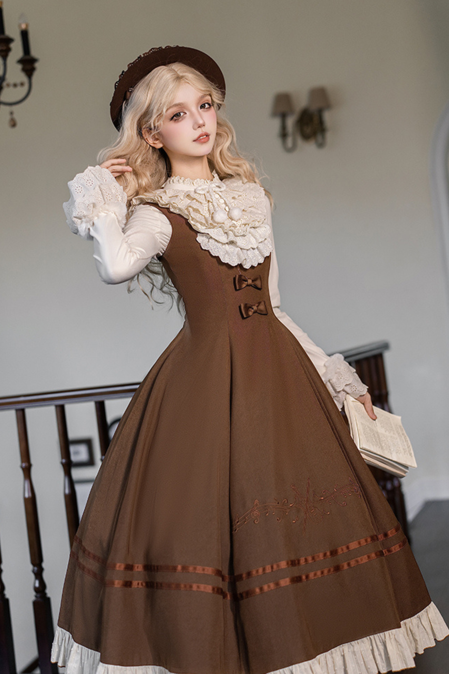 ツインフリルドールジャンパースカート+トップス+リボン+ハット