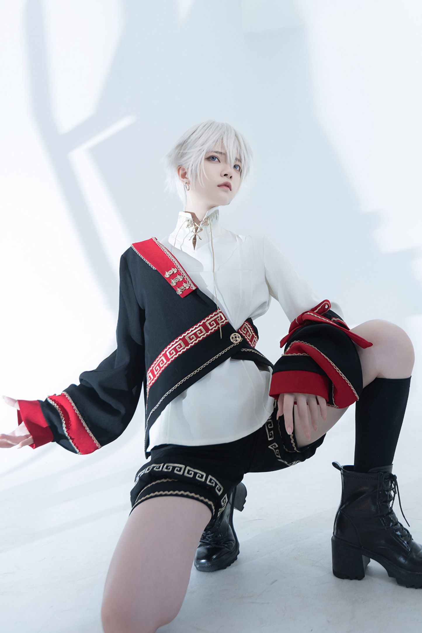 レトロスタンドカラーシャツ+ハーフパンツ+ジャケット