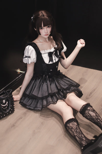 Ecomi Satin-Lagenkleid