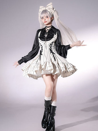 【12月29日予約締切】ゴシックロリータストライプバッククロスフリルサスドレス