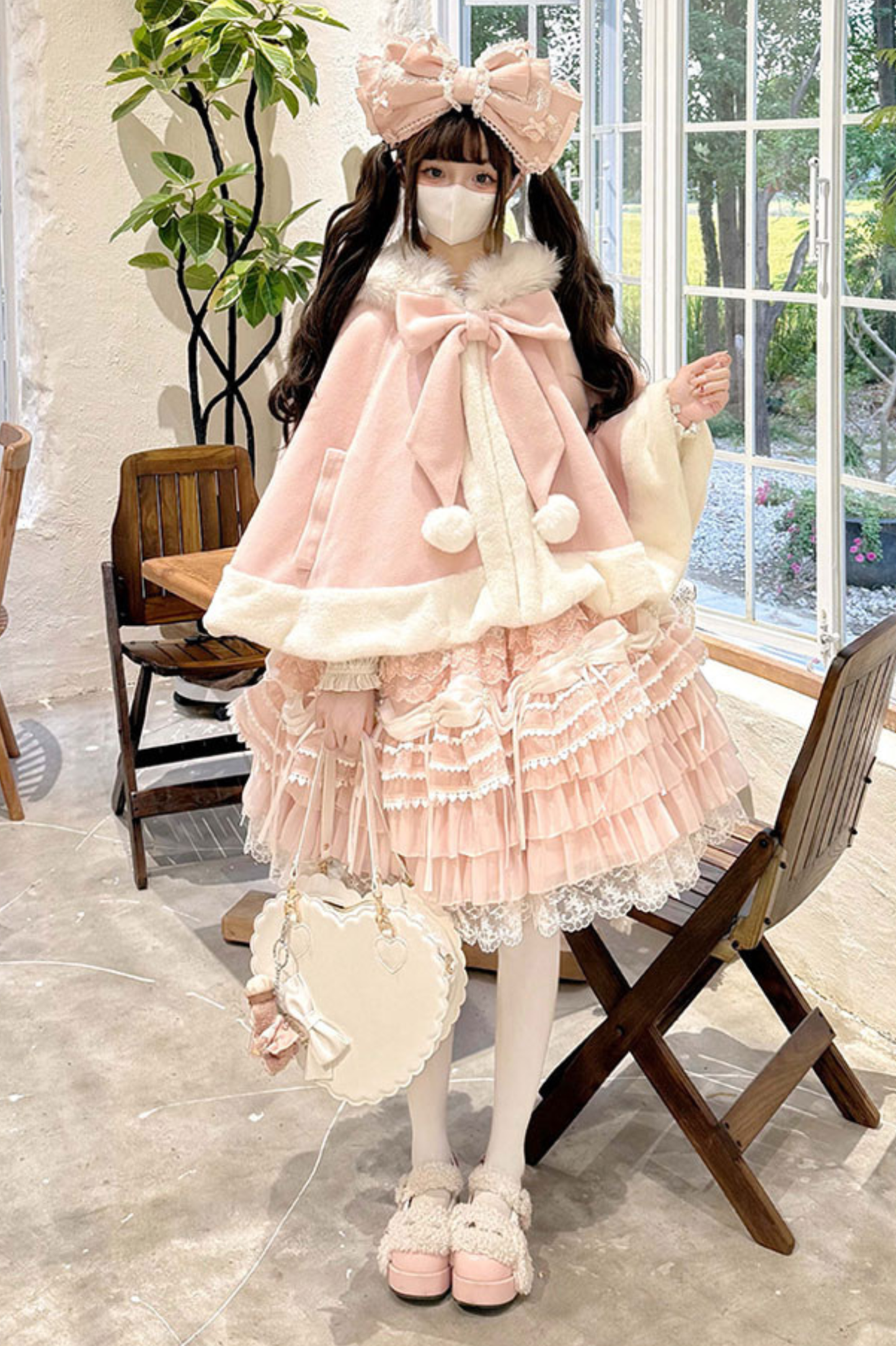 ファーバニーフードマント