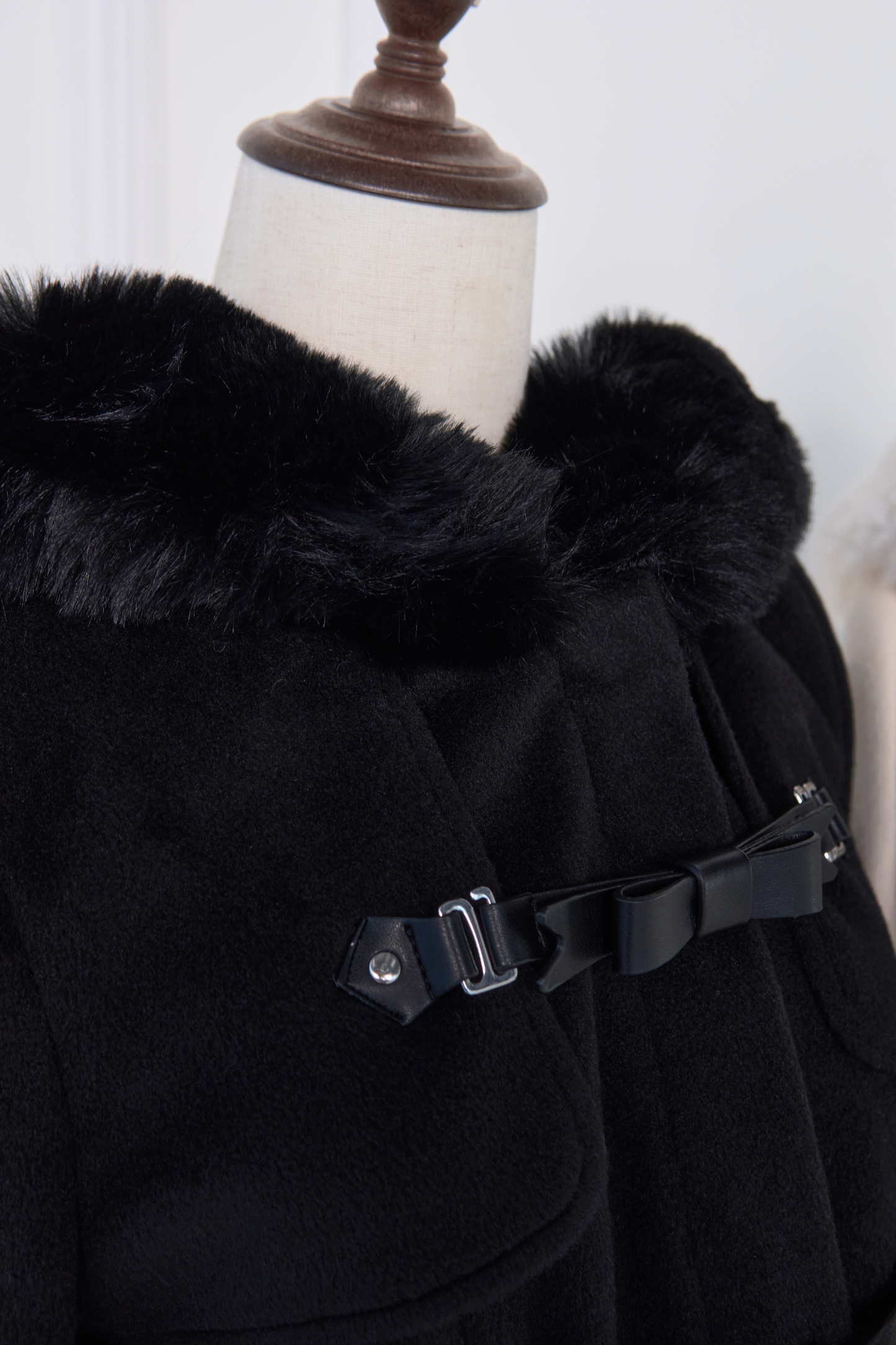 Ribbon Buckle Fur Short Coat