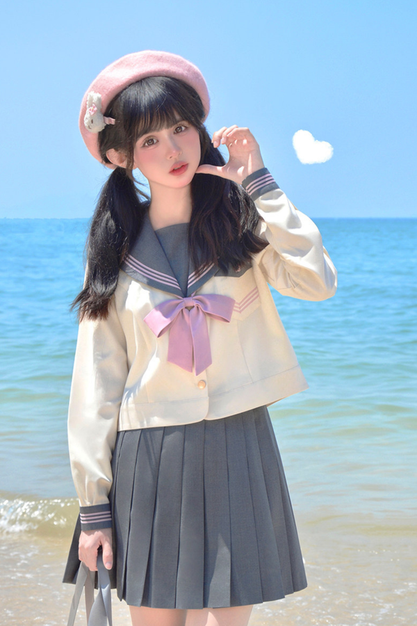 セーラートップス+プリーツスカート+ソックス+ベルト+リボン