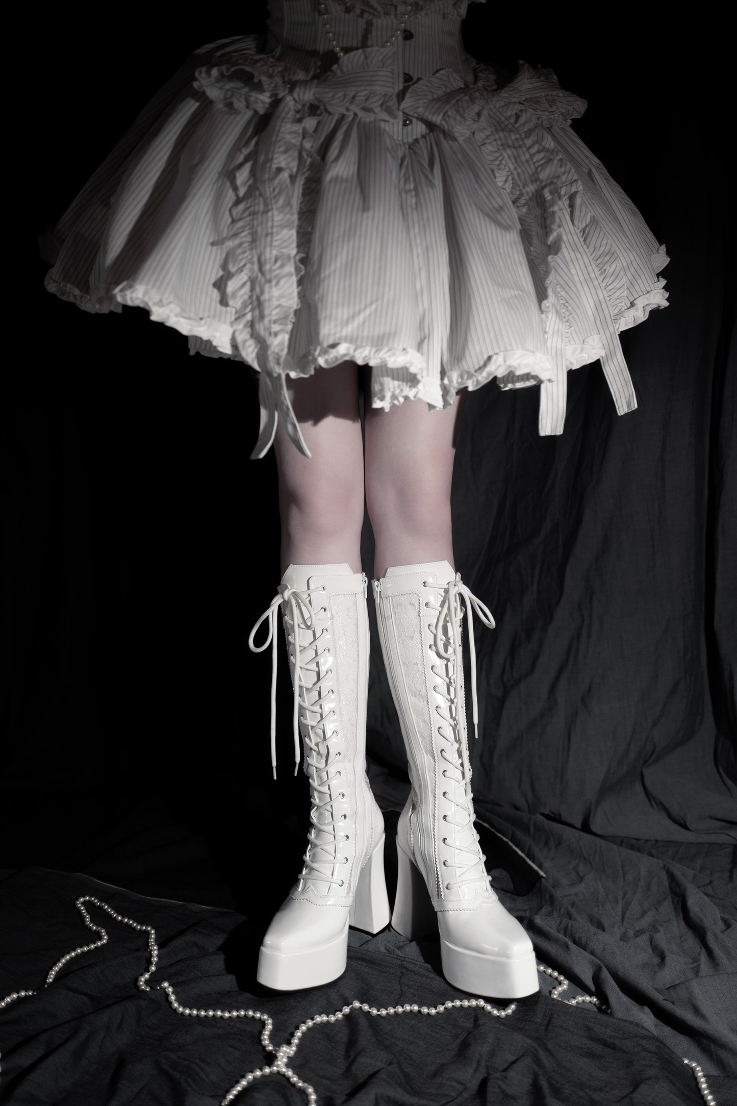 デーモンハンターナイトレースアップブーツ