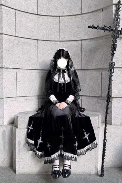 【3月1日予約締切】ムーンクロスジュリエットスリーブブラックベルベットゴシックドレス＋アクセサリー