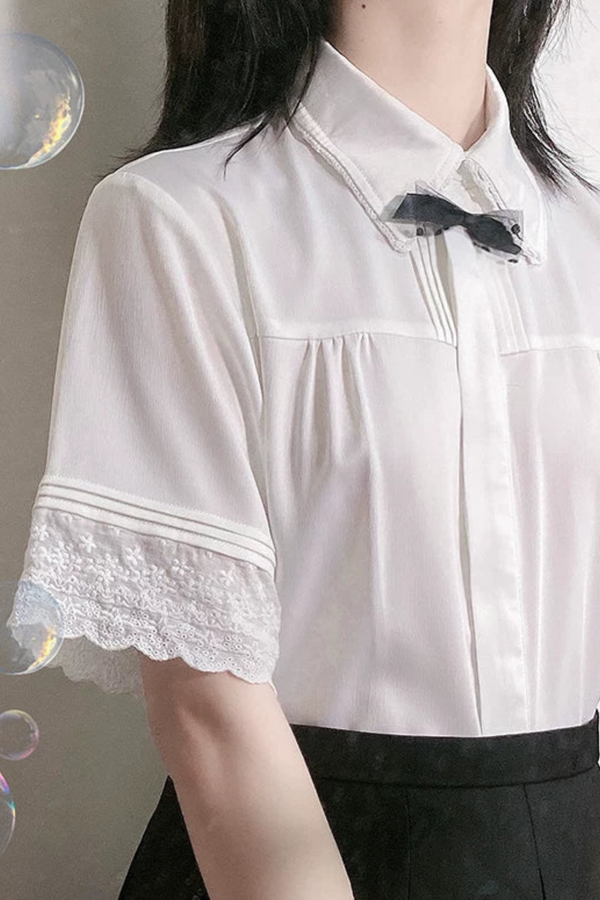 マリアフリルシャツ+プリーツスカート+ショートジャケット