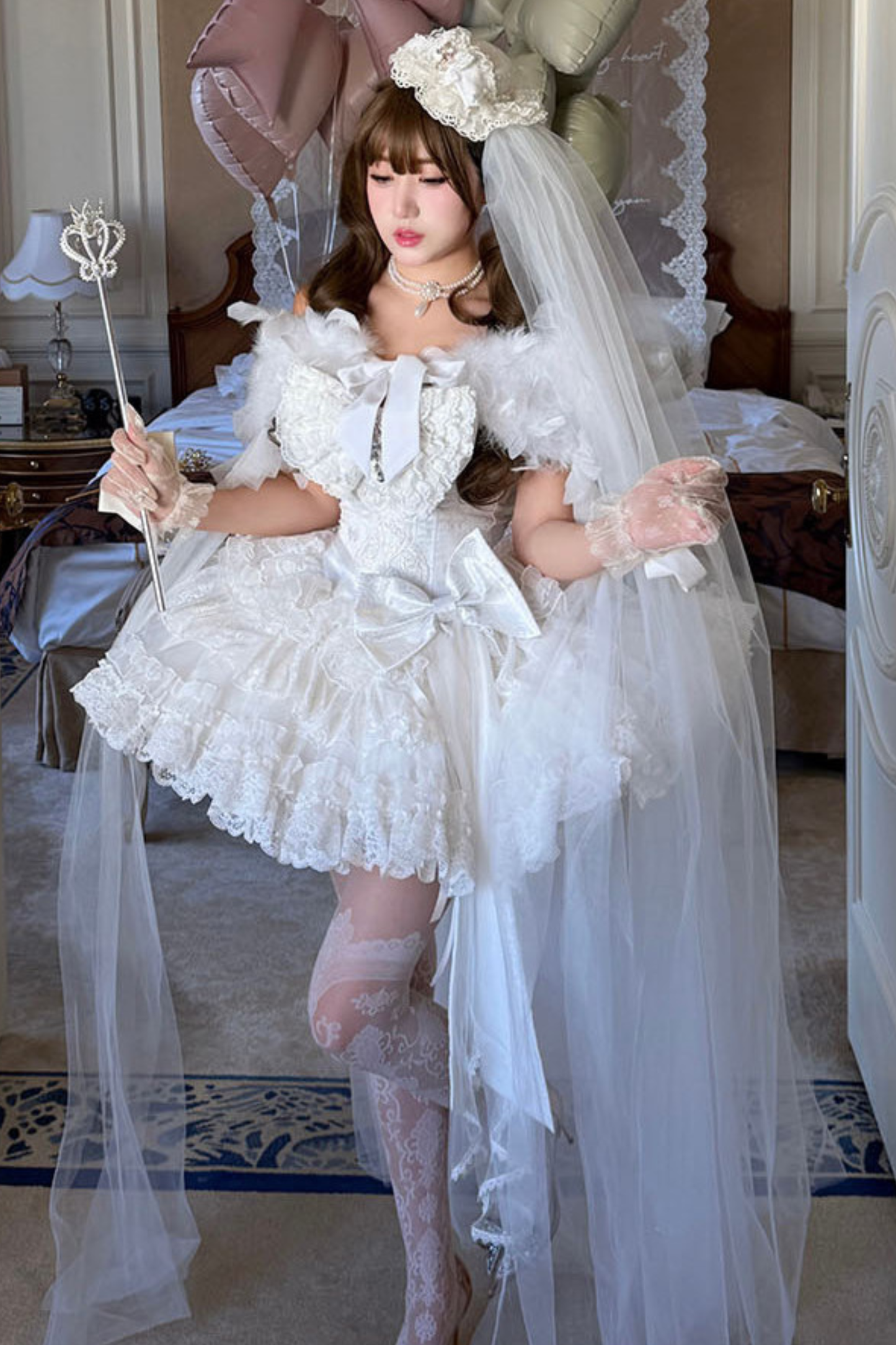 [Vorbestellung bis 4. April]Weißes Feder-Zeremonienkleid + Schal + Schwanz + Schleier + Schleife + Ärmel