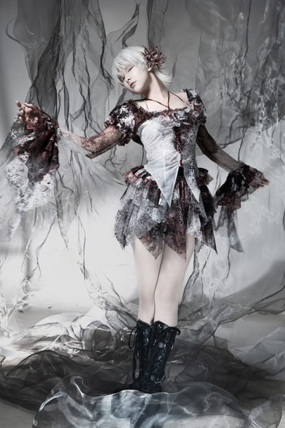 [Deadline for reservations: December 10] Bloodstained Asymmetrical Tulle Skirt Pants + Leg Rings