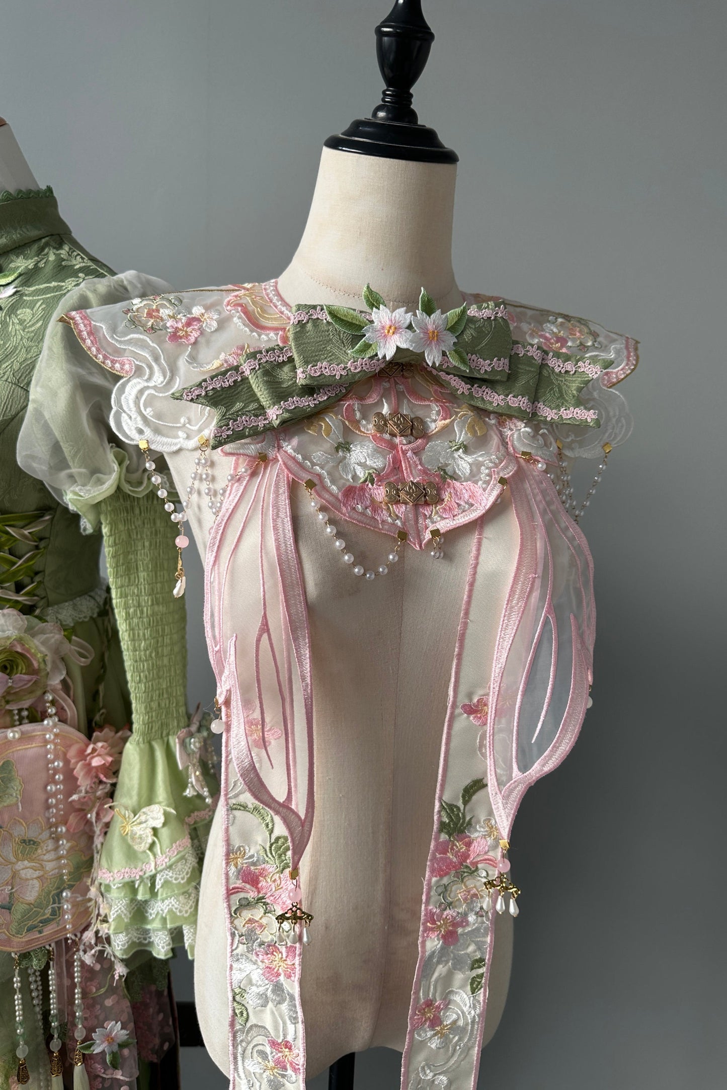 [Mar. 18th reservation deadline] China Lolita Pink Green Horse Face Two Piece Set Complete